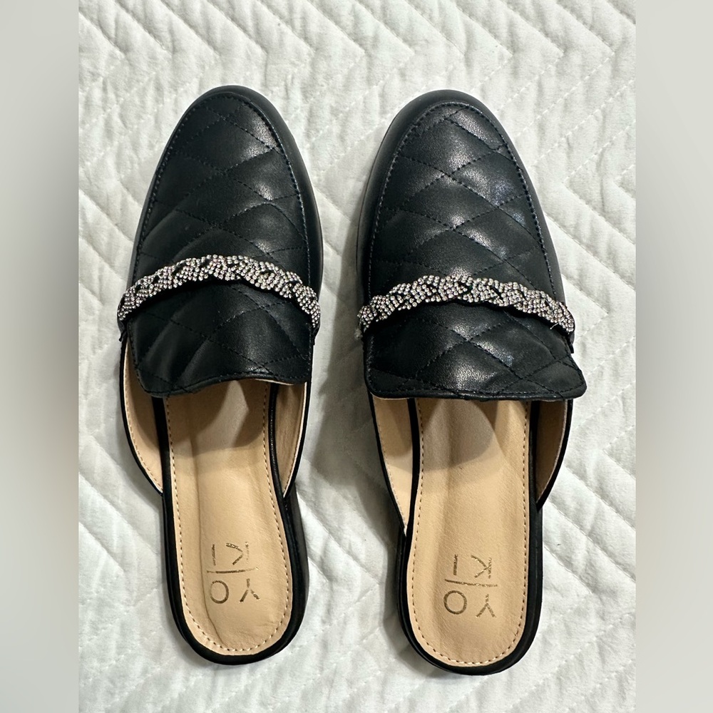 Yoki Jacey Quilted Mules 7.5 - never worn